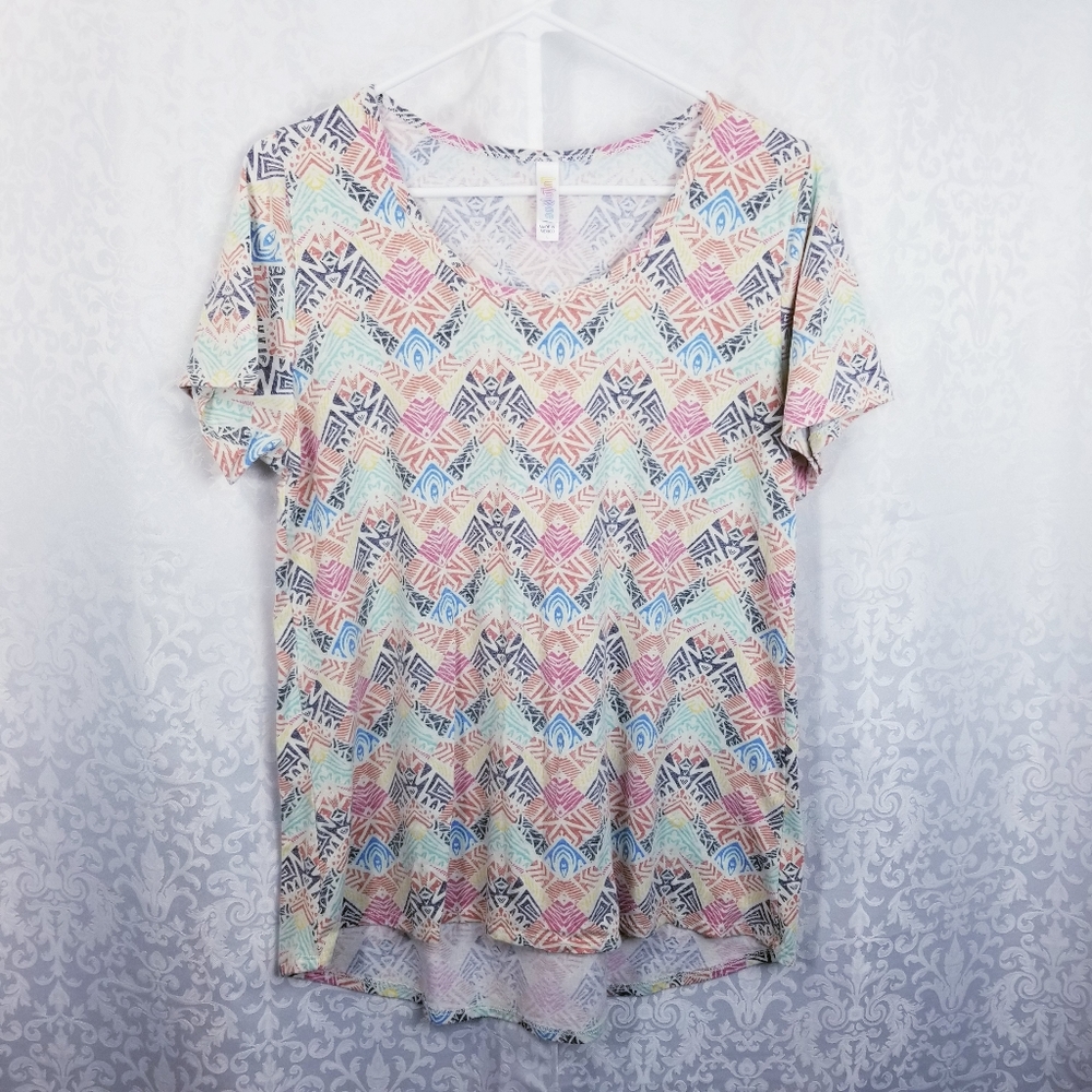 Lularoe Classic Tee